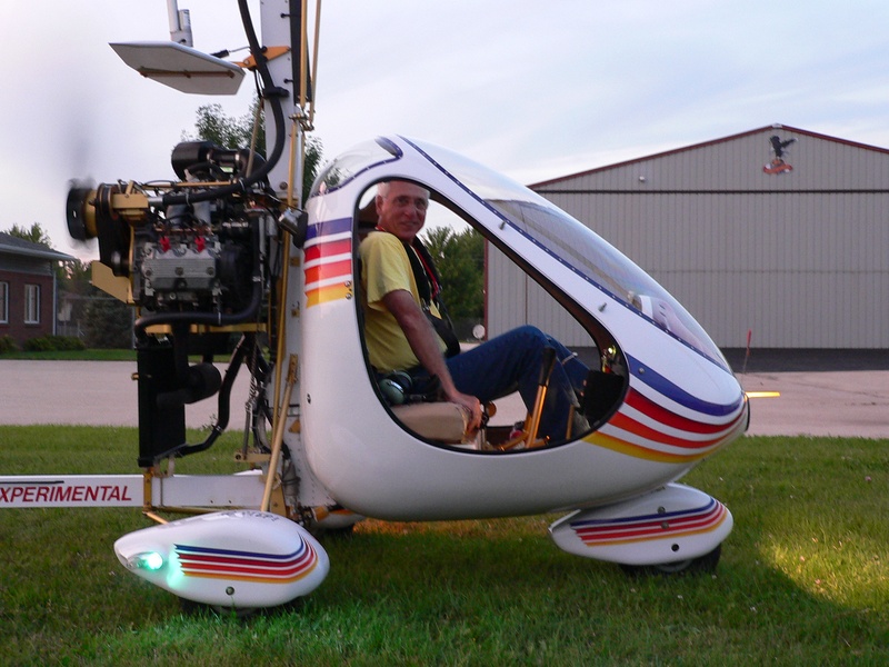 Chuck Lukas gyrocopter