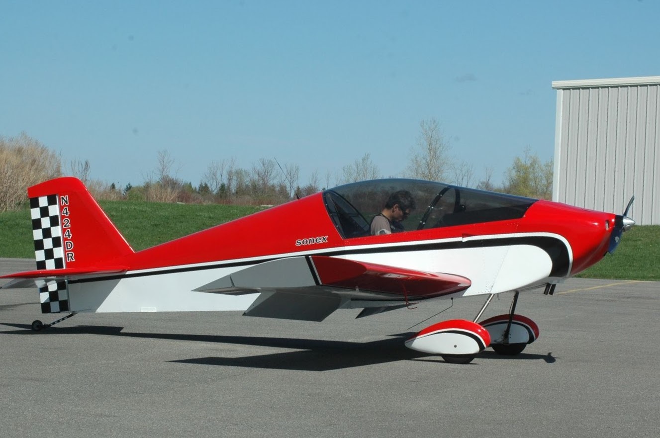 Craig Ritson's Sonex.  Powered by Jabiru 2200