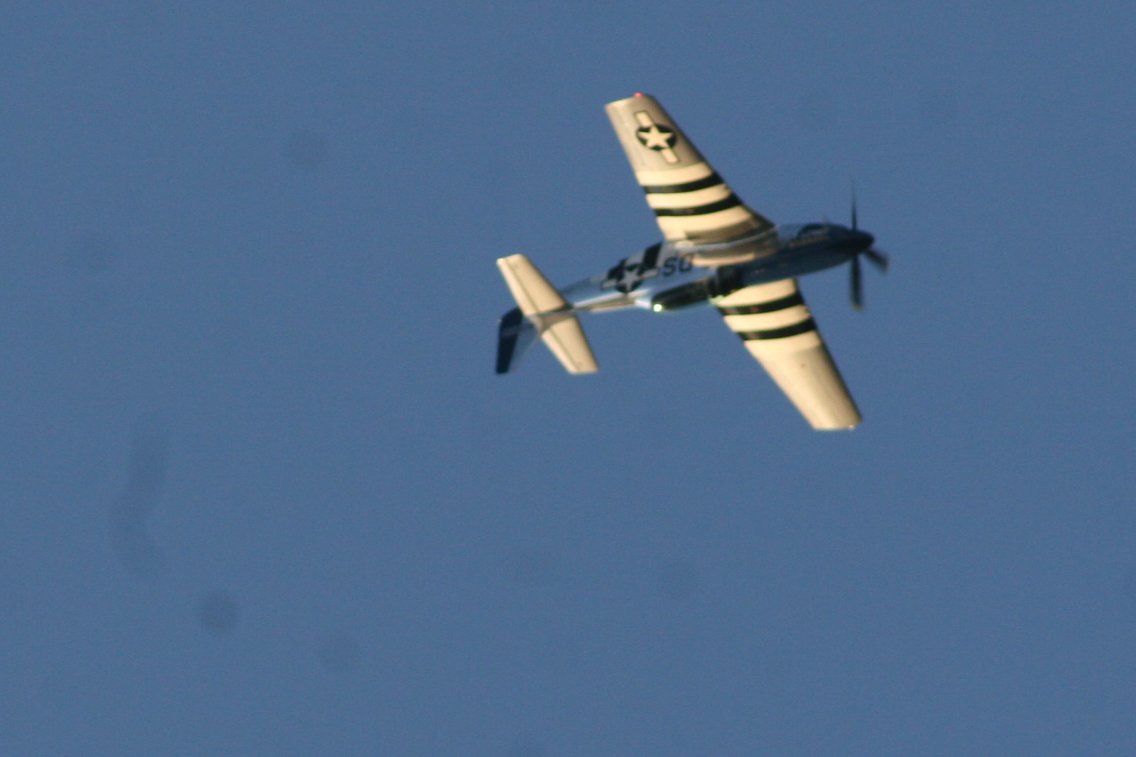 inverted mustang