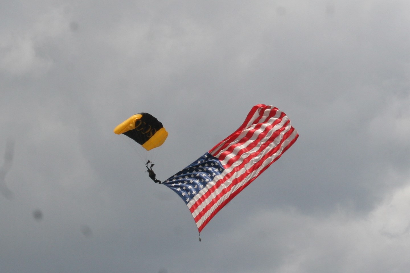 Golden Knight flag drop