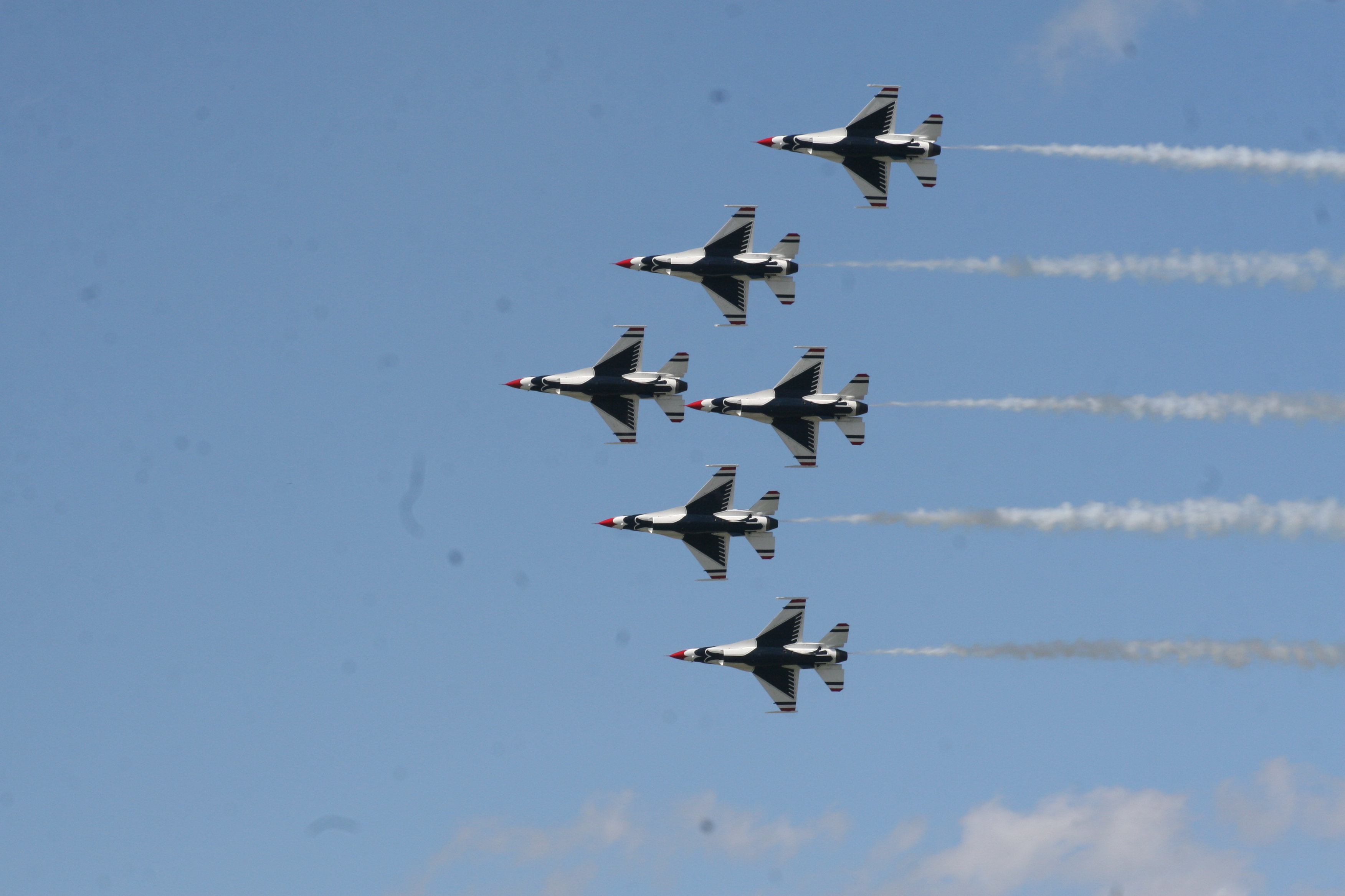6 ship of Thunderbird fly by