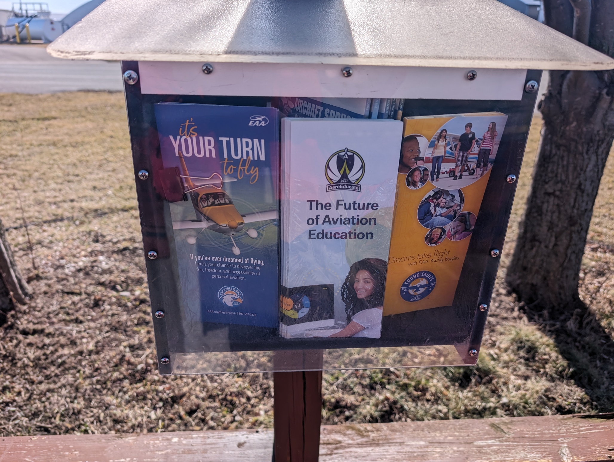 Several helpful brochures are available at the Lake Elmo Airport observation area on the subject of learning to fly