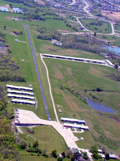 Roosterville Airport (0N0), Liberty, Missouri