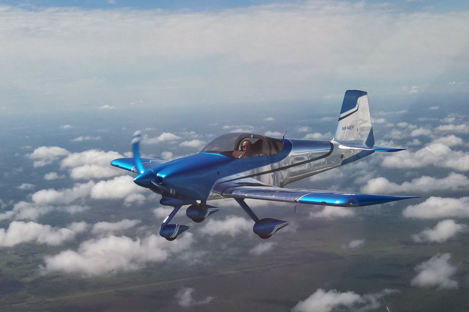 Joe Corragio flying N614EF from the paint shop in Hibbing